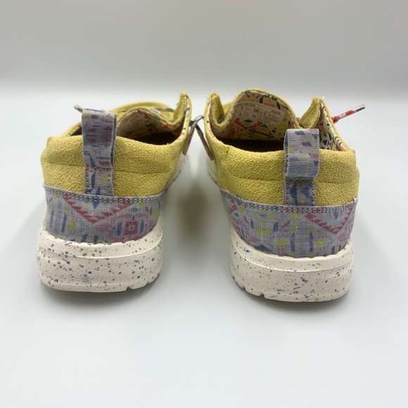 Women’s Hey Dude Wendy Zig Zag Acacia yellow canvas casual slip on’s beach boho - Picture 8 of 12